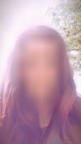 Ela, 29