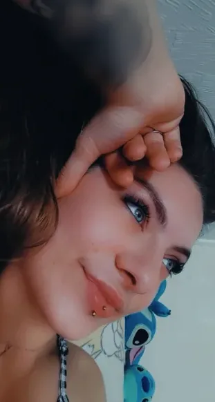 Jana, 24