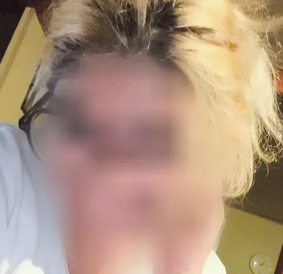 Josephine, 35
