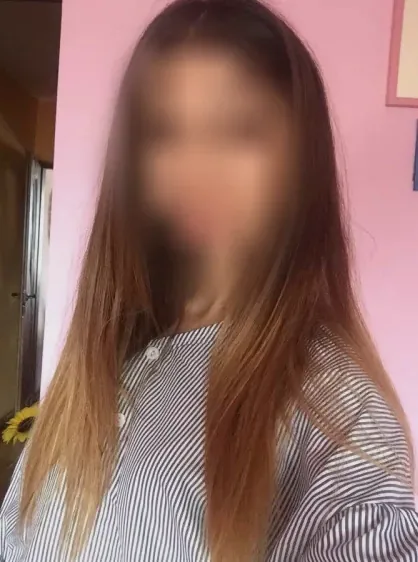 Laura, 28