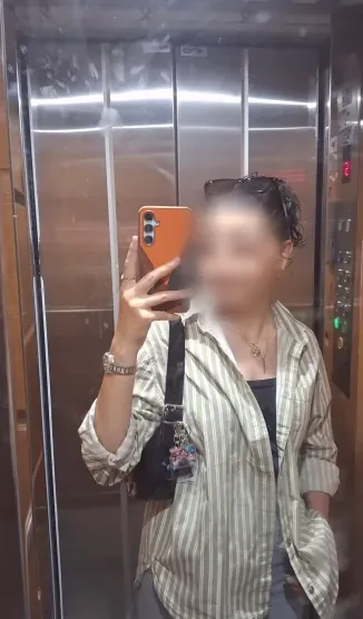 Lea, 21