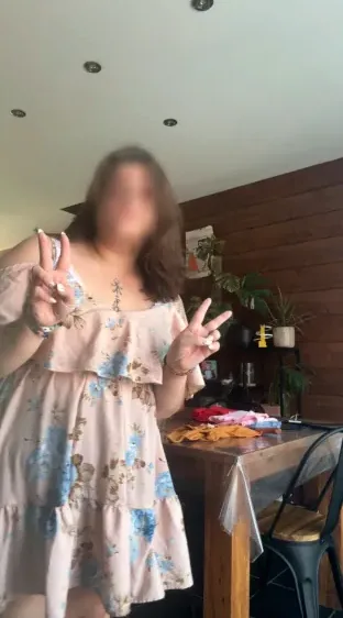 Maren, 23