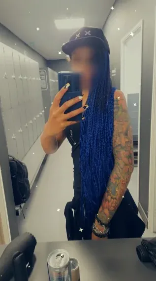 Marie, 34