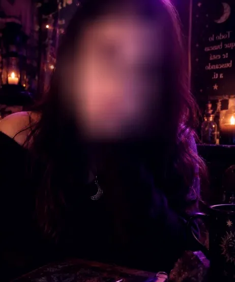 Marina, 33