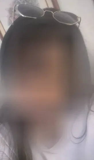 Mira, 33