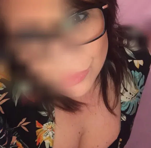 Nadja, 40