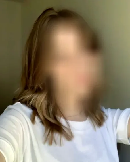 Nisa, 28