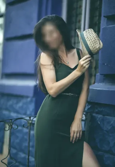 Paula, 31