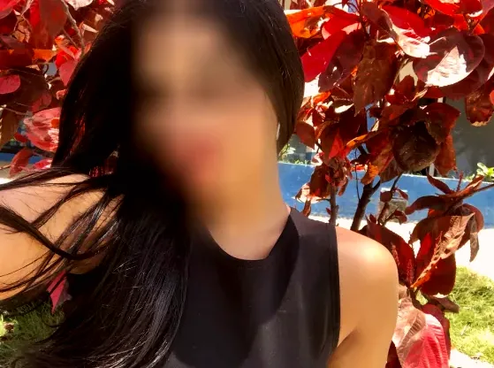Yasmin, 27